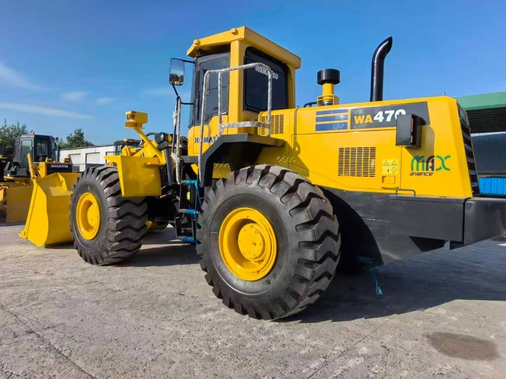 Komatsu WA 470 - Chargeuse sur pneus: photos 2 Komatsu WA 470 - Chargeuse sur pneus: photos 2