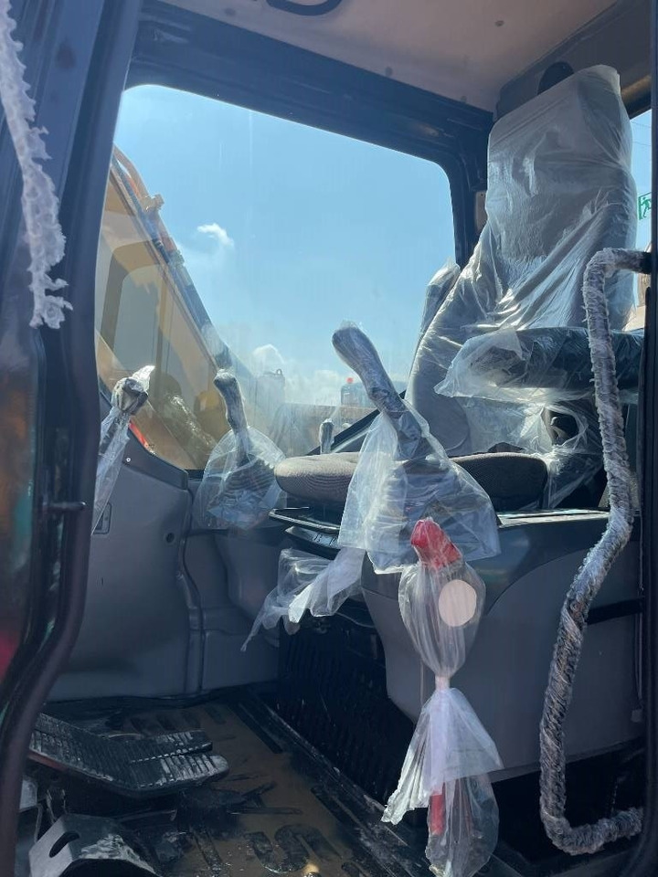 Sany SY 75 C - Pelle sur chenille: photos 2 Sany SY 75 C - Pelle sur chenille: photos 2