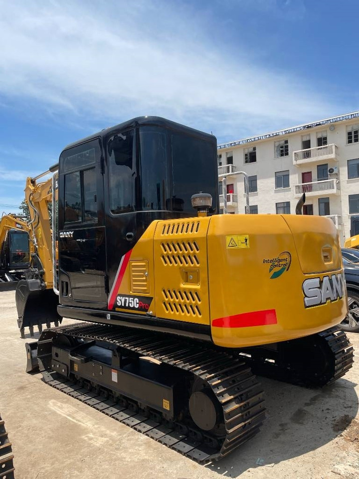 Sany SY 75 C - Pelle sur chenille: photos 1 Sany SY 75 C - Pelle sur chenille: photos 1