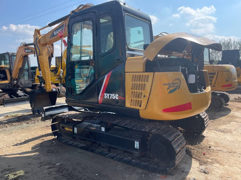 Sany SY 75 C - Pelle sur chenille: photos 1 Sany SY 75 C - Pelle sur chenille: photos 1