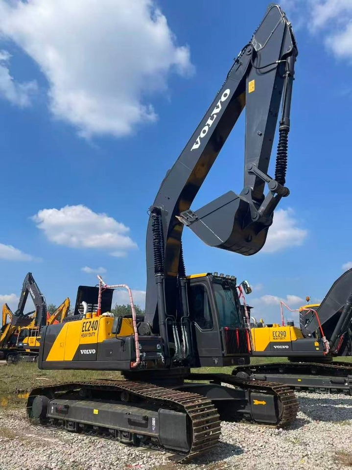 Pelle sur chenille Volvo EC 240: photos 9 Pelle sur chenille Volvo EC 240: photos 9