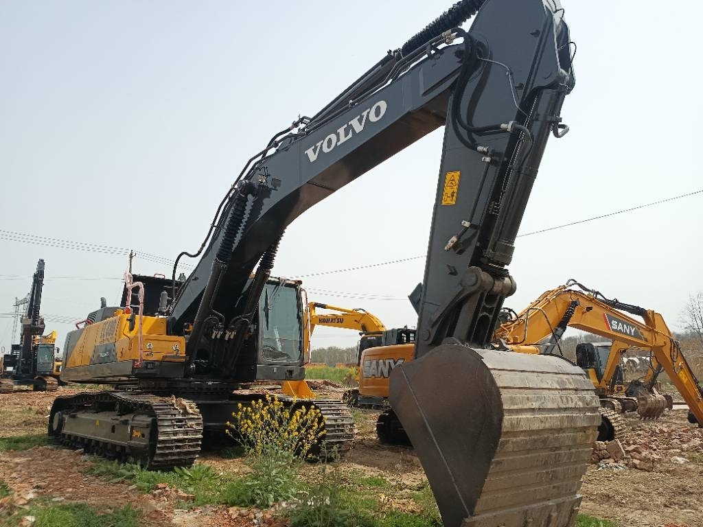 Volvo EC 480 D L - Pelle sur chenille: photos 1 Volvo EC 480 D L - Pelle sur chenille: photos 1