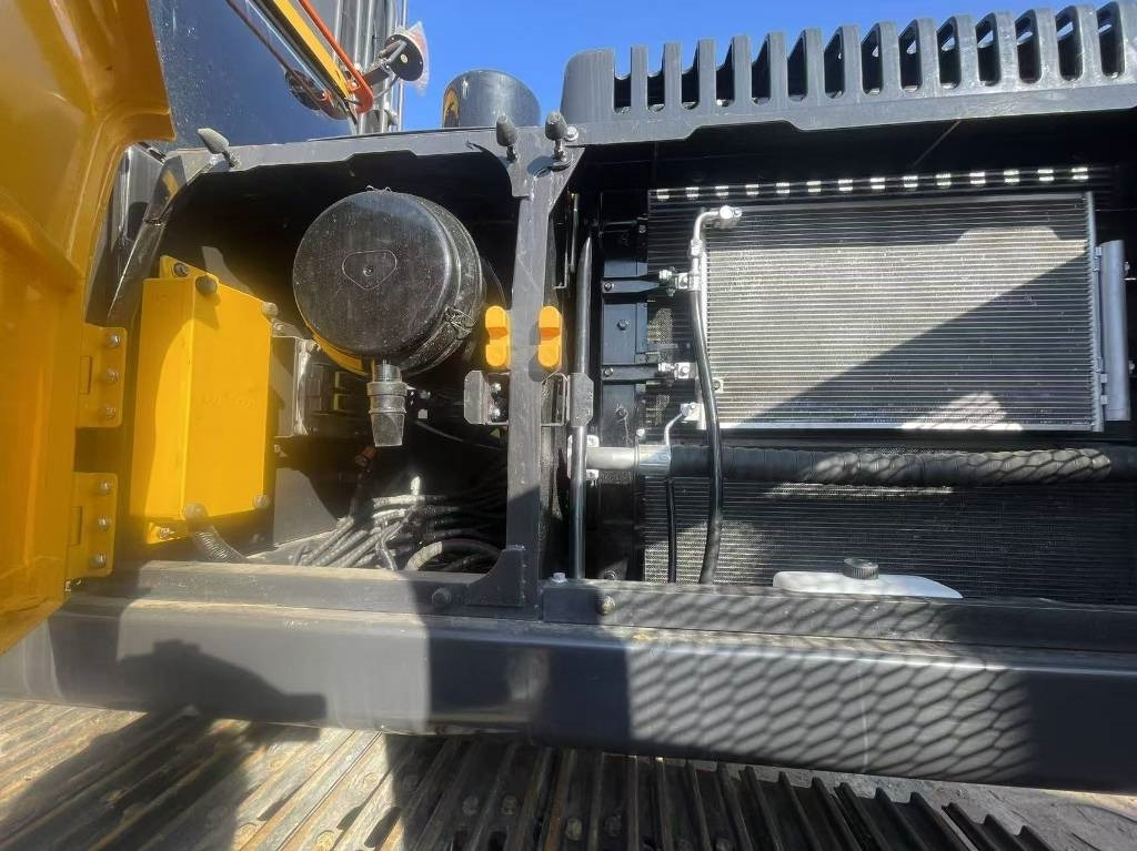 Volvo EC300 - Pelle sur chenille: photos 5 Volvo EC300 - Pelle sur chenille: photos 5