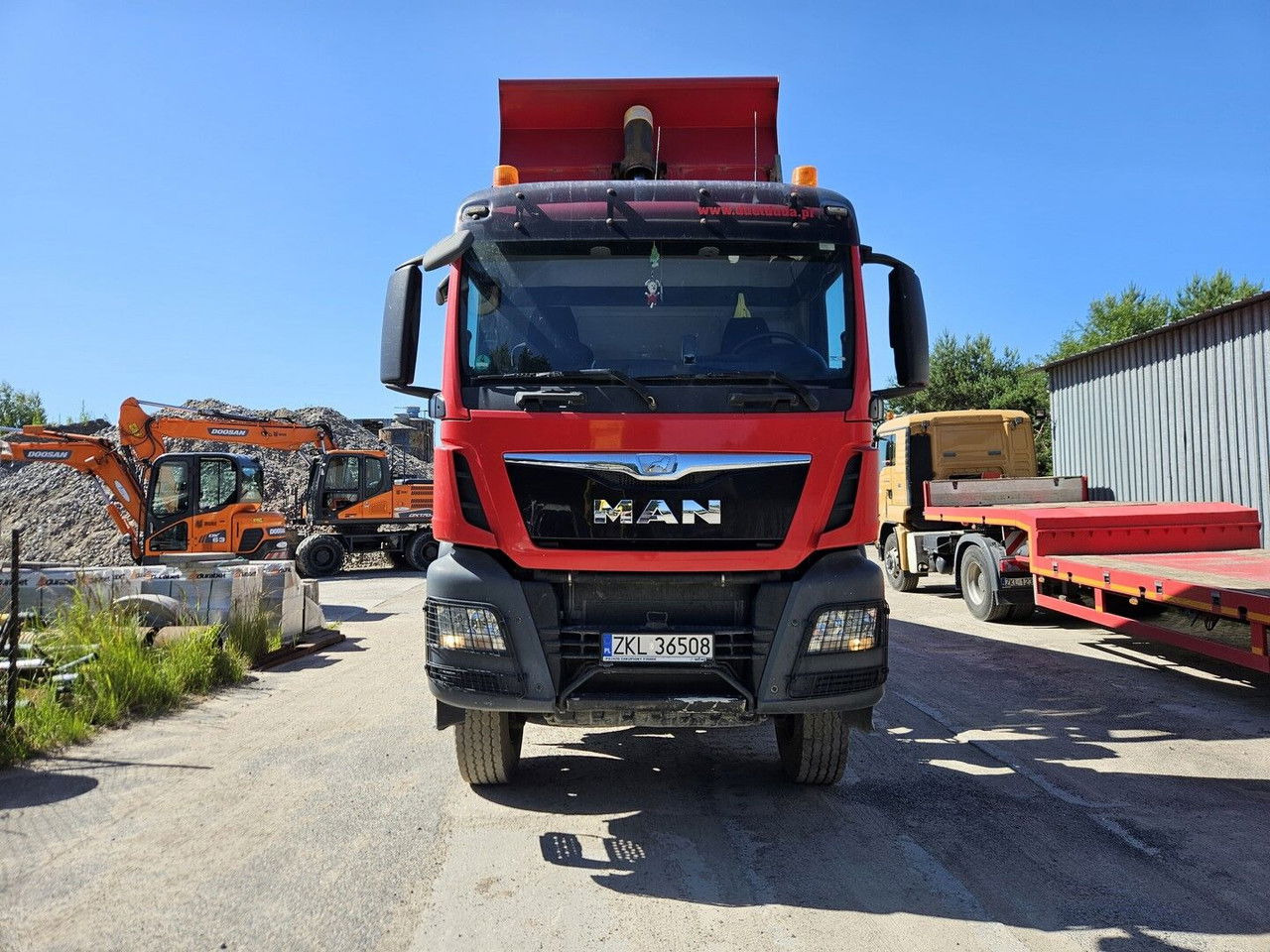 MAN TGS 41.480 8x8 - Tipper - Camion benne: photos 2 MAN TGS 41.480 8x8 - Tipper - Camion benne: photos 2