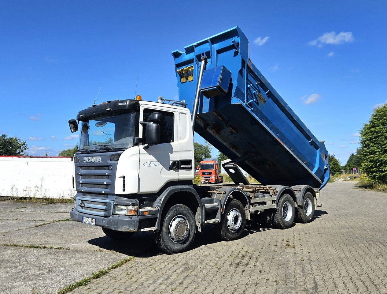 Scania R420 8x4 - Tipper - full spring - 2007 year - Camion benne: photos 1 Scania R420 8x4 - Tipper - full spring - 2007 year - Camion benne: photos 1