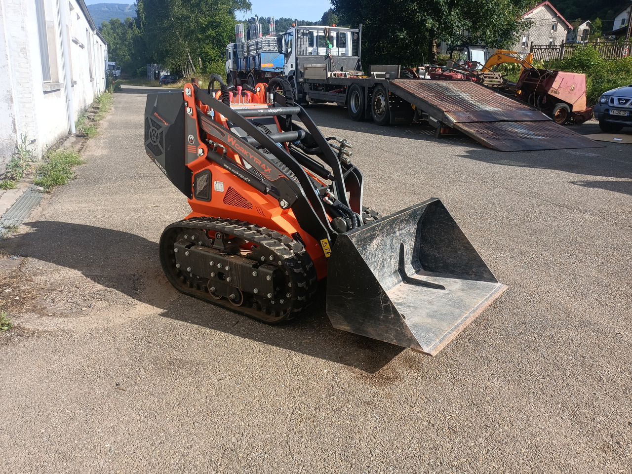 Cast Loaders Worky Trax WX22 - Chargeuse compacte sur chenilles: photos 2 Cast Loaders Worky Trax WX22 - Chargeuse compacte sur chenilles: photos 2