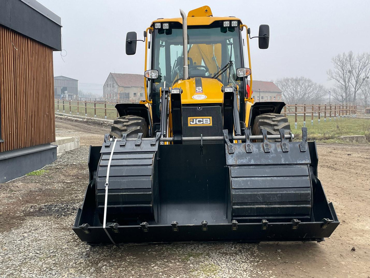 JCB 4CX, PRO, AEC - Tractopelle: photos 3 JCB 4CX, PRO, AEC - Tractopelle: photos 3