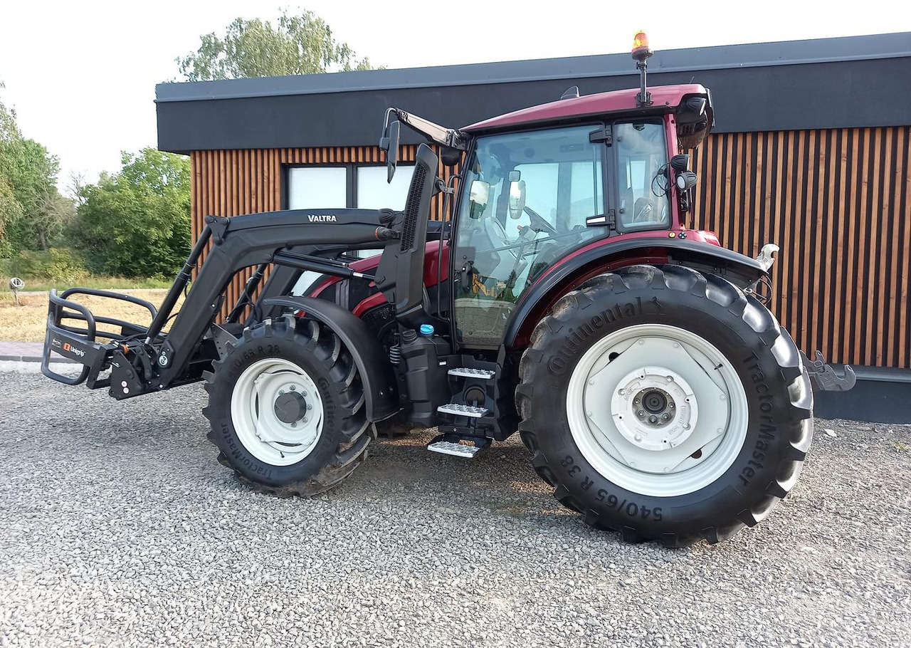 Tracteur agricole Valtra G, Agco power MBTN - D5, 115 A: photos 6
