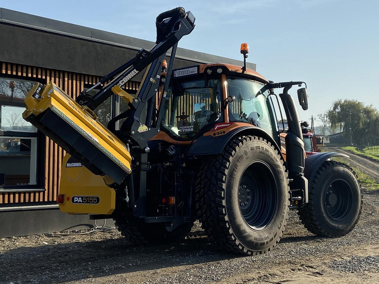 Valtra N, 49 AWI, 134 - Tracteur agricole: photos 3 Valtra N, 49 AWI, 134 - Tracteur agricole: photos 3