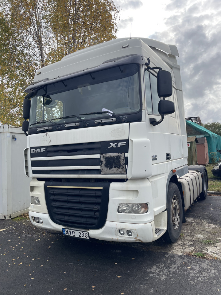 DAF XF105.460 Euro5 - Tracteur routier: photos 1 DAF XF105.460 Euro5 - Tracteur routier: photos 1