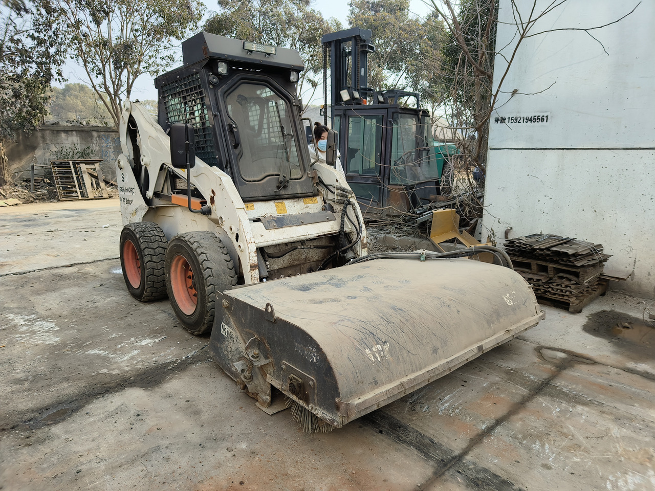 BOBCAT s18 - Mini chargeuse: photos 4 BOBCAT s18 - Mini chargeuse: photos 4