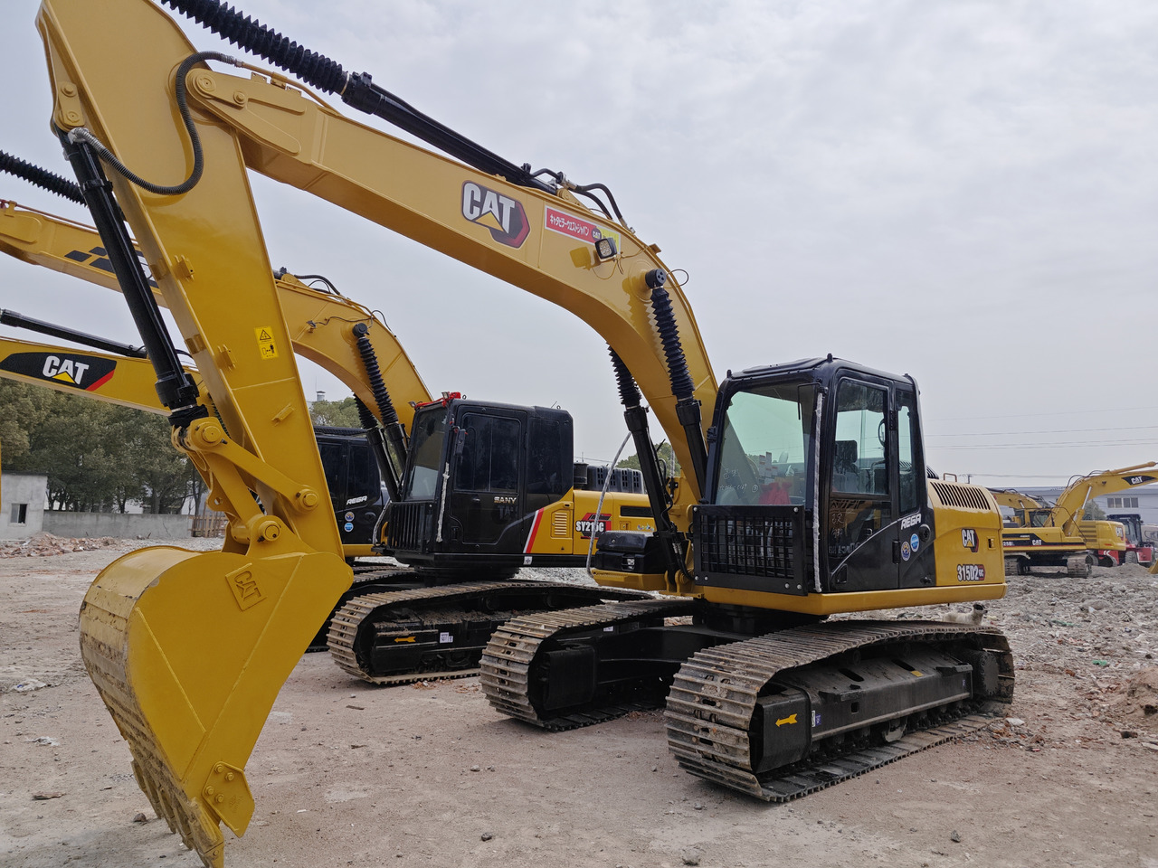 CATERPILLAR 315D2GC - Pelle sur chenille: photos 4 CATERPILLAR 315D2GC - Pelle sur chenille: photos 4