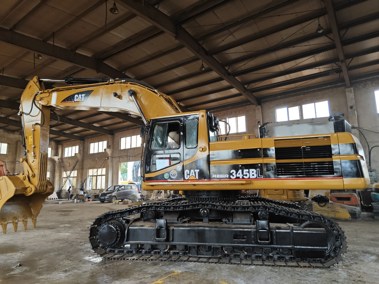 CATERPILLAR 345B Used 45ton excavator - Pelle sur chenille: photos 1 CATERPILLAR 345B Used 45ton excavator - Pelle sur chenille: photos 1