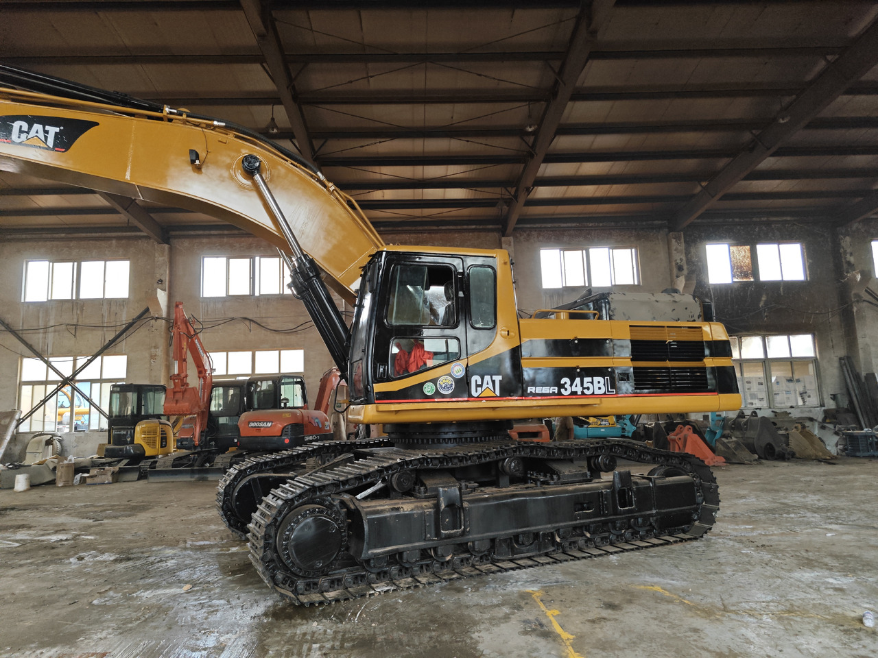 CATERPILLAR 345B Used cat 45ton excavator - Pelle sur chenille: photos 1 CATERPILLAR 345B Used cat 45ton excavator - Pelle sur chenille: photos 1