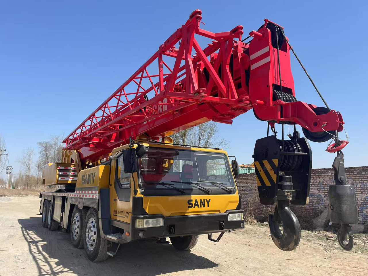 SANY STC800 80T TRUCK CRANE - Grue mobile: photos 3 SANY STC800 80T TRUCK CRANE - Grue mobile: photos 3