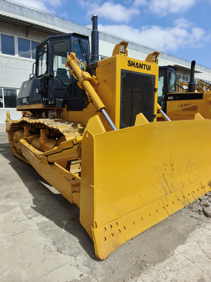 SHANTUI SD22 dozer - Bulldozer: photos 3 SHANTUI SD22 dozer - Bulldozer: photos 3