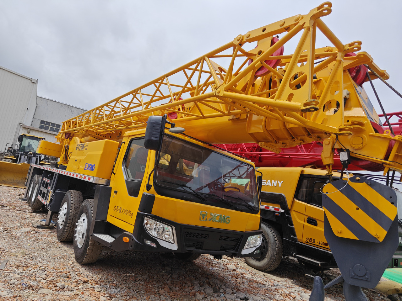 XCMG QY70K QY70KC XTC70 Truck Crane - Grue mobile: photos 3 XCMG QY70K QY70KC XTC70 Truck Crane - Grue mobile: photos 3