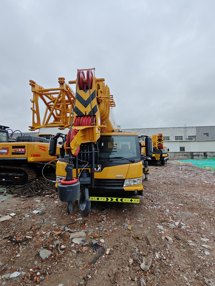 XCMG XCT50 50T Crane - Grue mobile: photos 4 XCMG XCT50 50T Crane - Grue mobile: photos 4