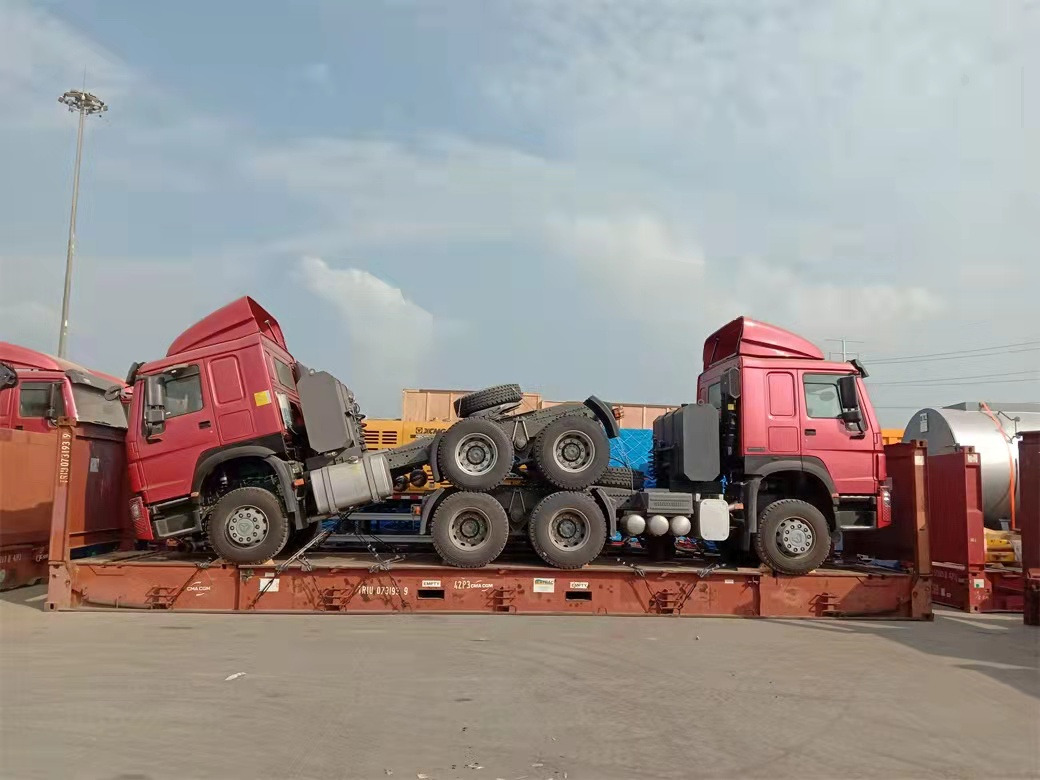 SINOTRUK ZZ4257V3247B - Tracteur routier: photos 2 SINOTRUK ZZ4257V3247B - Tracteur routier: photos 2