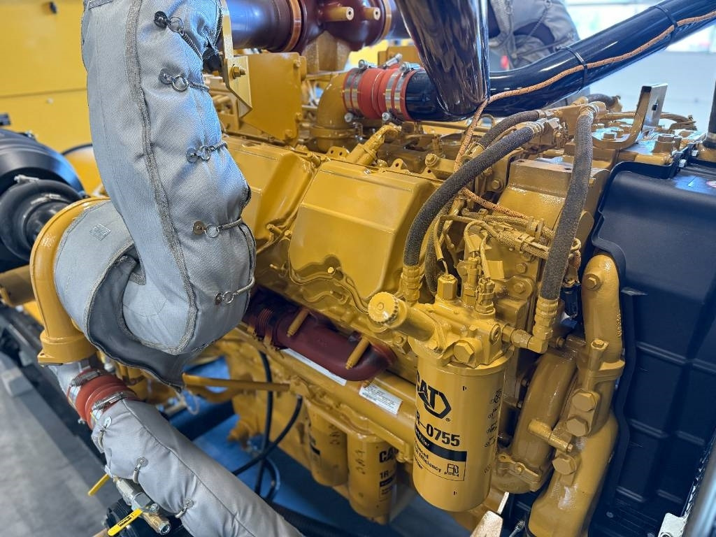 Groupe électrogène neuf CAT C32 - 1.250 kVA Open Generator - DPX-18108: photos 9
