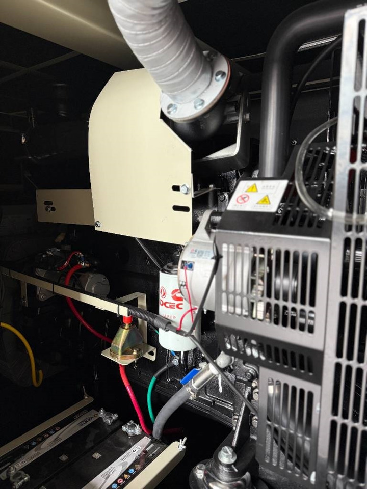 Groupe électrogène neuf Cummins 6BTA5.9-G2 - 138 kVA Generator - DPX-19836: photos 12 Groupe électrogène neuf Cummins 6BTA5.9-G2 - 138 kVA Generator - DPX-19836: photos 12