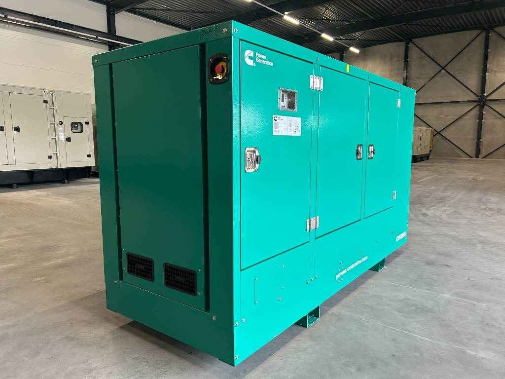 Cummins C110D5Q - 110 kVA Generator - DPX-18509-Q - Groupe électrogène: photos 2 Cummins C110D5Q - 110 kVA Generator - DPX-18509-Q - Groupe électrogène: photos 2