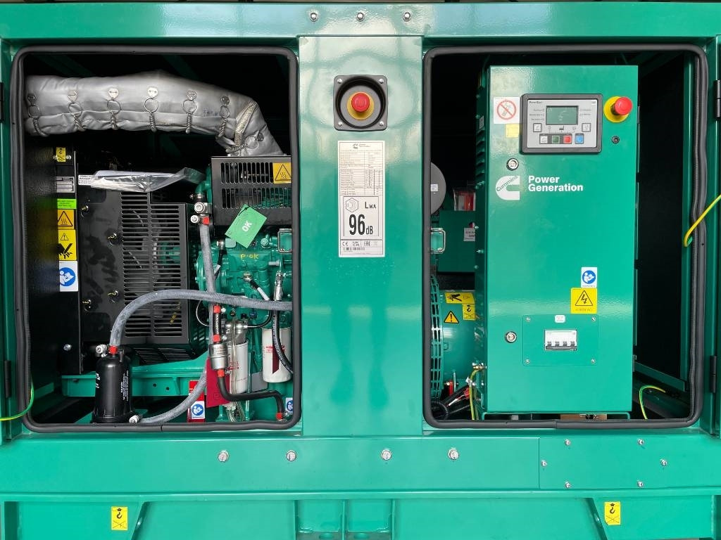 Groupe électrogène Cummins C22D5 - 22 kVA Surplus genset - DPX-18501: photos 10 Groupe électrogène Cummins C22D5 - 22 kVA Surplus genset - DPX-18501: photos 10
