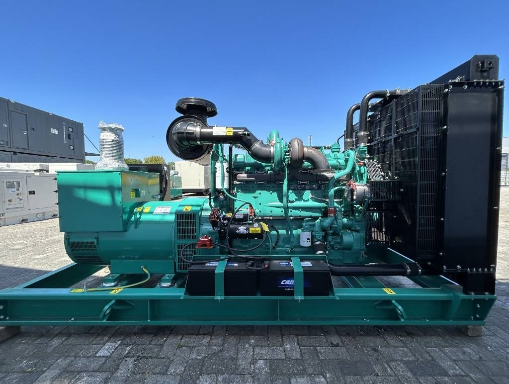 Cummins KTA19-G3 - 500 kVA Generator - DPX-18807-O - Groupe électrogène: photos 3 Cummins KTA19-G3 - 500 kVA Generator - DPX-18807-O - Groupe électrogène: photos 3