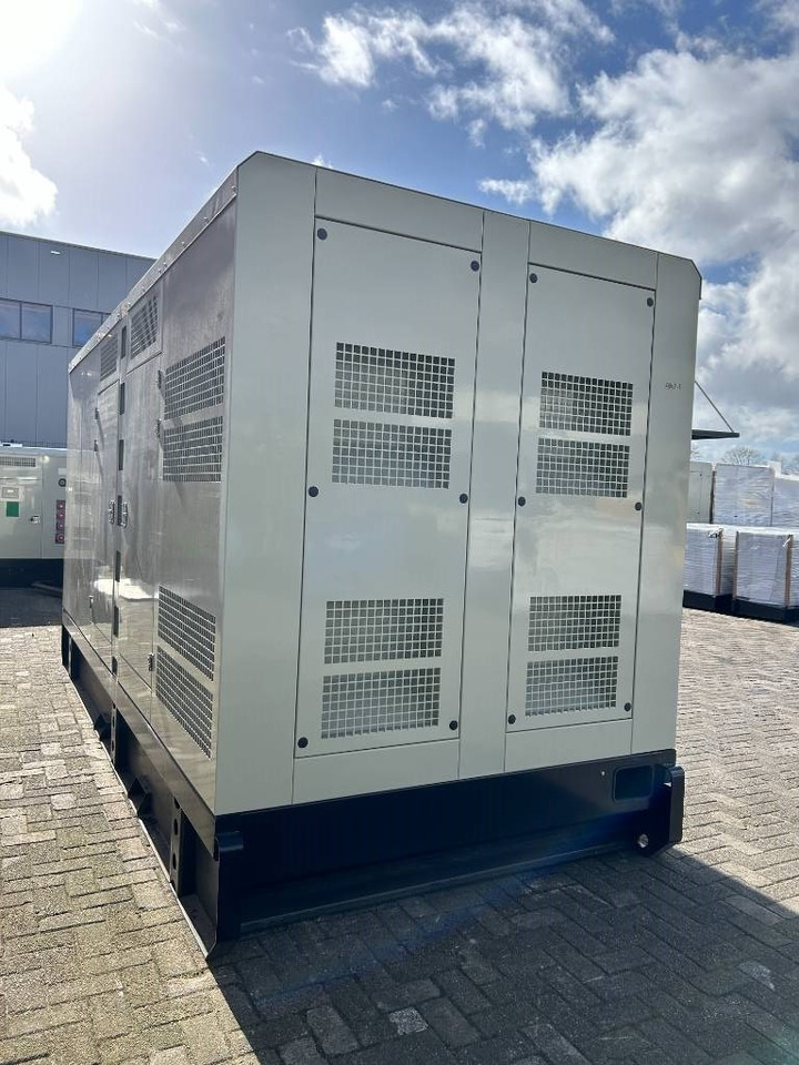 Cummins KTAA19-G6A - 700 kVA Generator - DPX-19848 - Groupe électrogène: photos 2 Cummins KTAA19-G6A - 700 kVA Generator - DPX-19848 - Groupe électrogène: photos 2