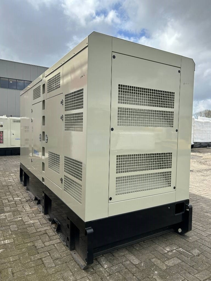 Cummins QSZ13-G13 - 550 kVA Generator - DPX-19846 - Groupe électrogène: photos 2 Cummins QSZ13-G13 - 550 kVA Generator - DPX-19846 - Groupe électrogène: photos 2