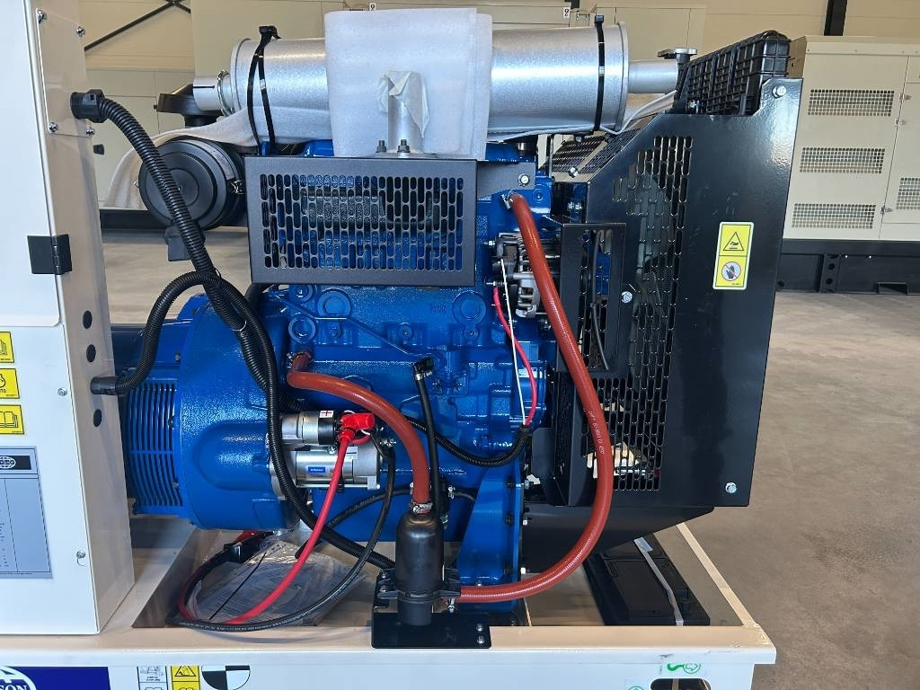 Groupe électrogène neuf FG Wilson P33-3 - 33 kVA Open Genset - DPX-16003-O: photos 13