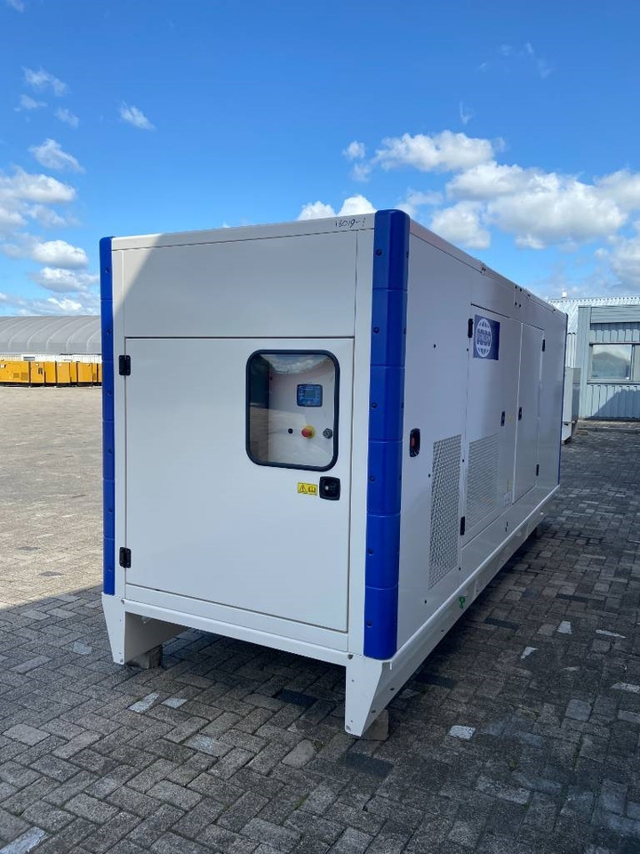 FG Wilson P550-3 - 550 kVA Genset - DPX-16020 - Groupe électrogène: photos 3 FG Wilson P550-3 - 550 kVA Genset - DPX-16020 - Groupe électrogène: photos 3