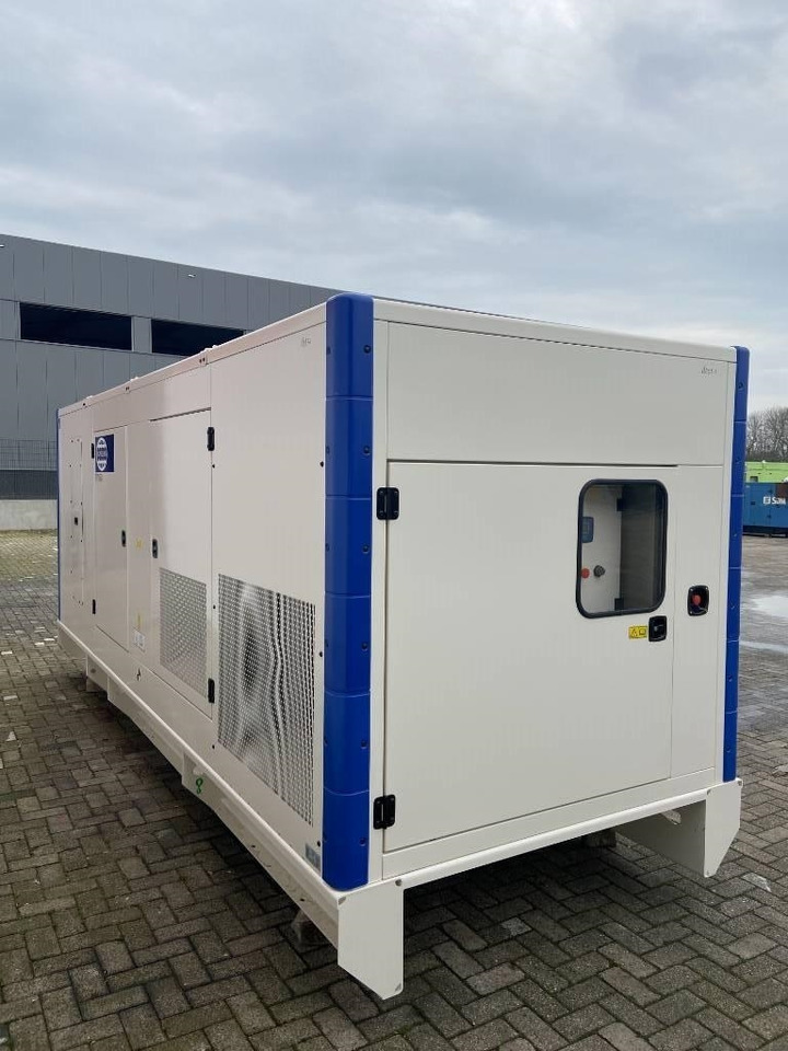 FG Wilson P715-3 - 715 kVA Genset - DPX-16023 - Groupe électrogène: photos 2 FG Wilson P715-3 - 715 kVA Genset - DPX-16023 - Groupe électrogène: photos 2