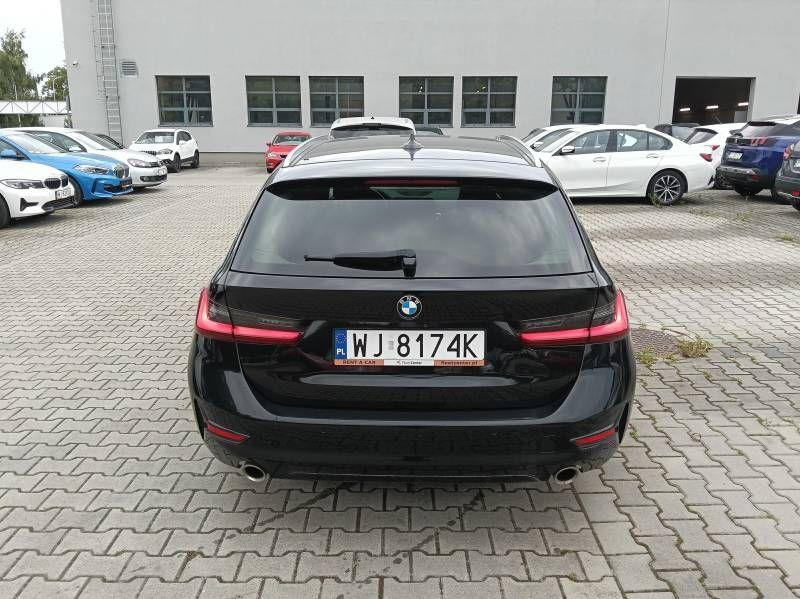 BMW 318I KOMBI - Voiture: photos 5 BMW 318I KOMBI - Voiture: photos 5