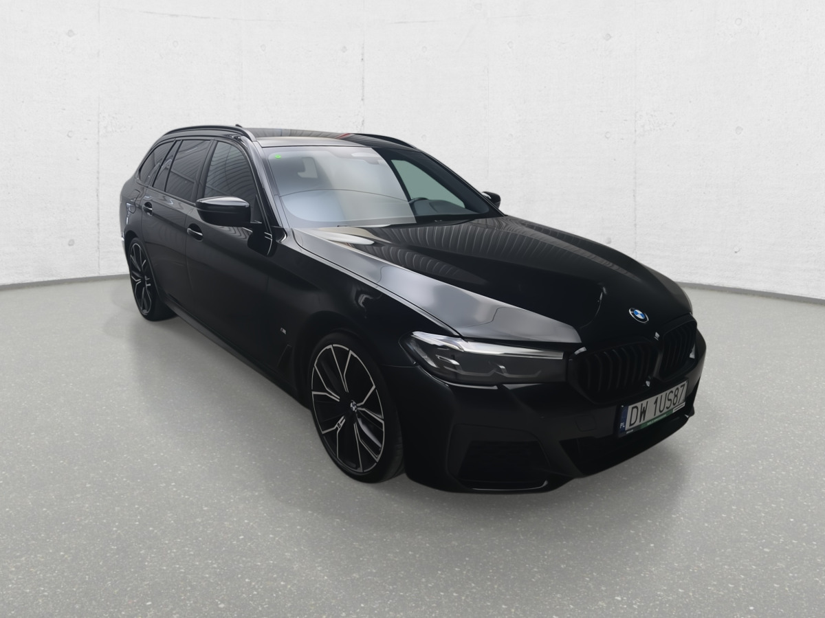 BMW 530D XDRIVE KOMBI - Voiture: photos 1 BMW 530D XDRIVE KOMBI - Voiture: photos 1