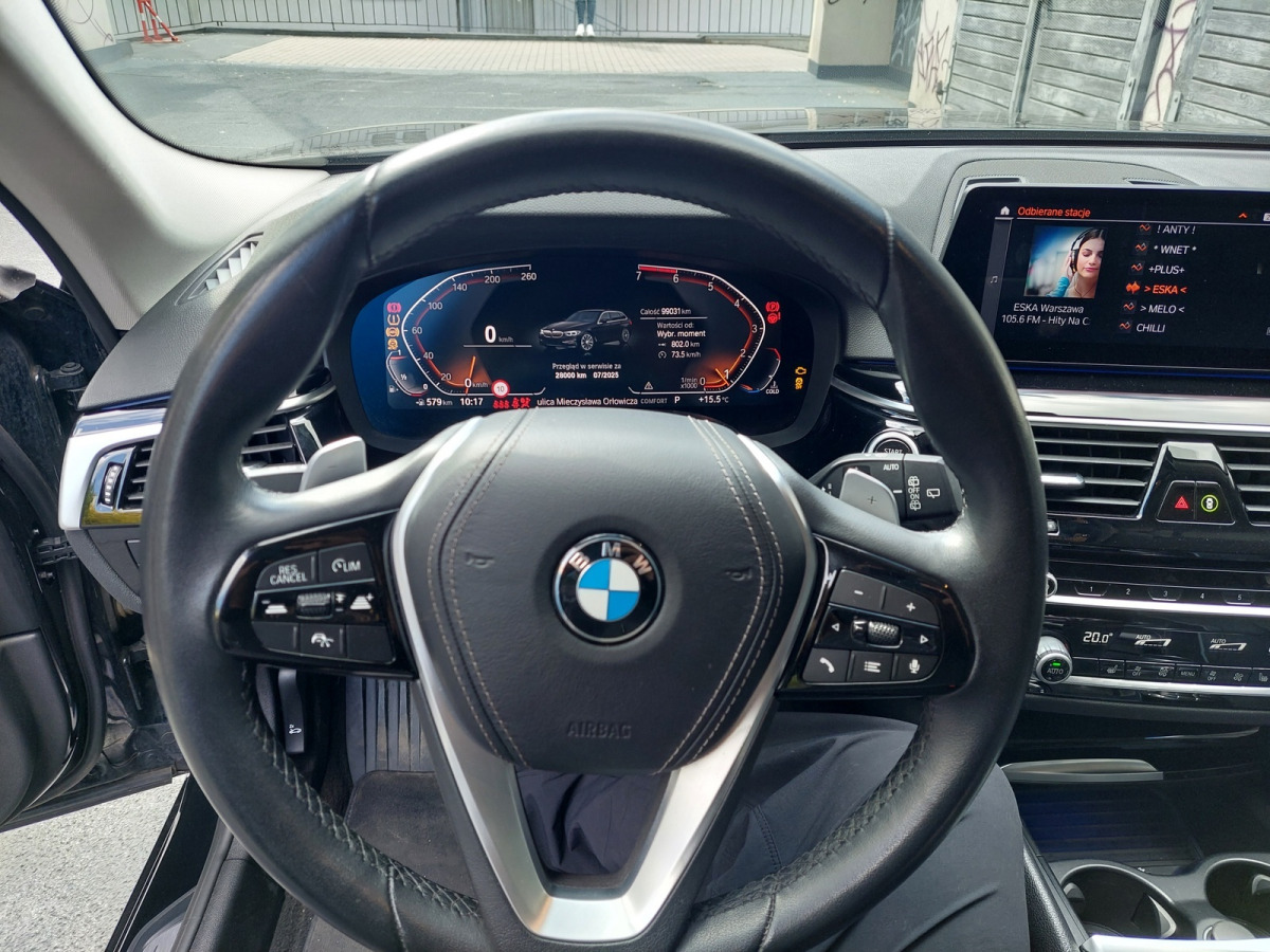 Voiture BMW 530I XDRIVE KOMBI: photos 6