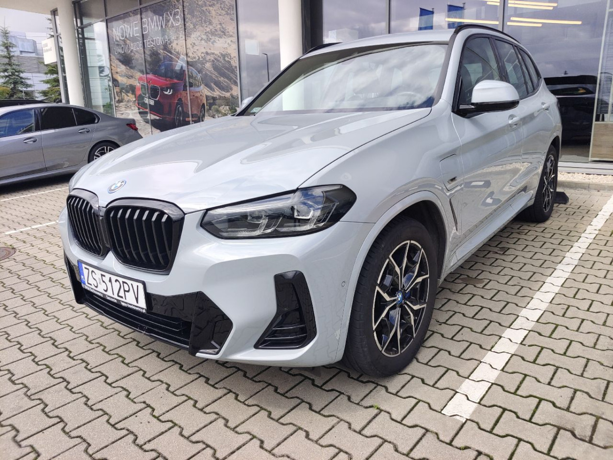 BMW X3 xDrive30e M Sport SUV - SUV: photos 2 BMW X3 xDrive30e M Sport SUV - SUV: photos 2