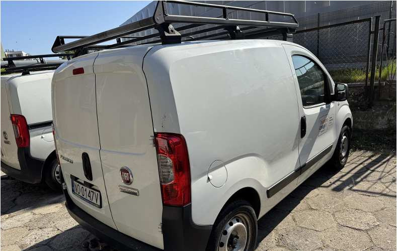 FIAT FIORINO FURGON BLASZAK - Fourgon utilitaire: photos 5 FIAT FIORINO FURGON BLASZAK - Fourgon utilitaire: photos 5