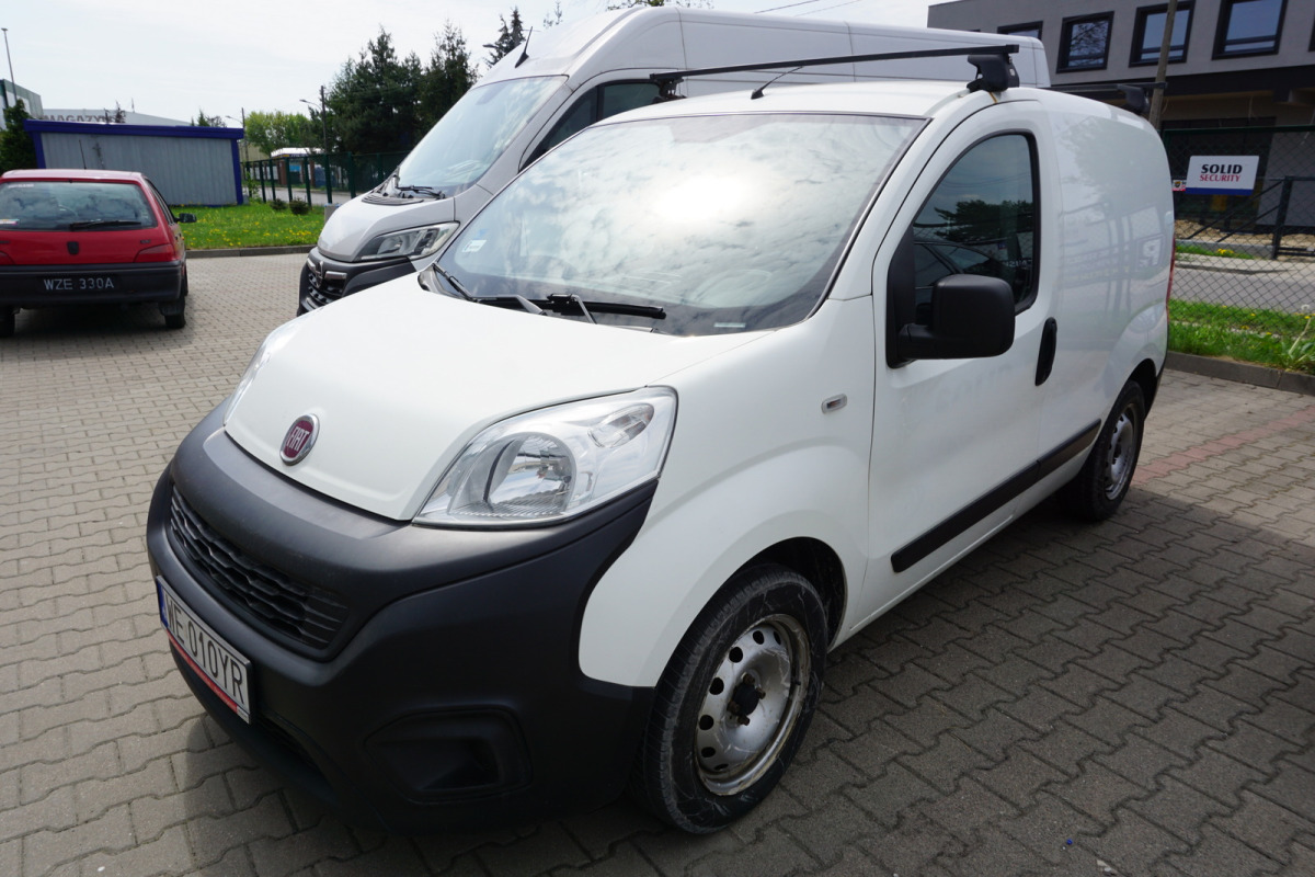 FIAT FIORINO FURGON BLASZAK - Fourgon utilitaire: photos 2 FIAT FIORINO FURGON BLASZAK - Fourgon utilitaire: photos 2