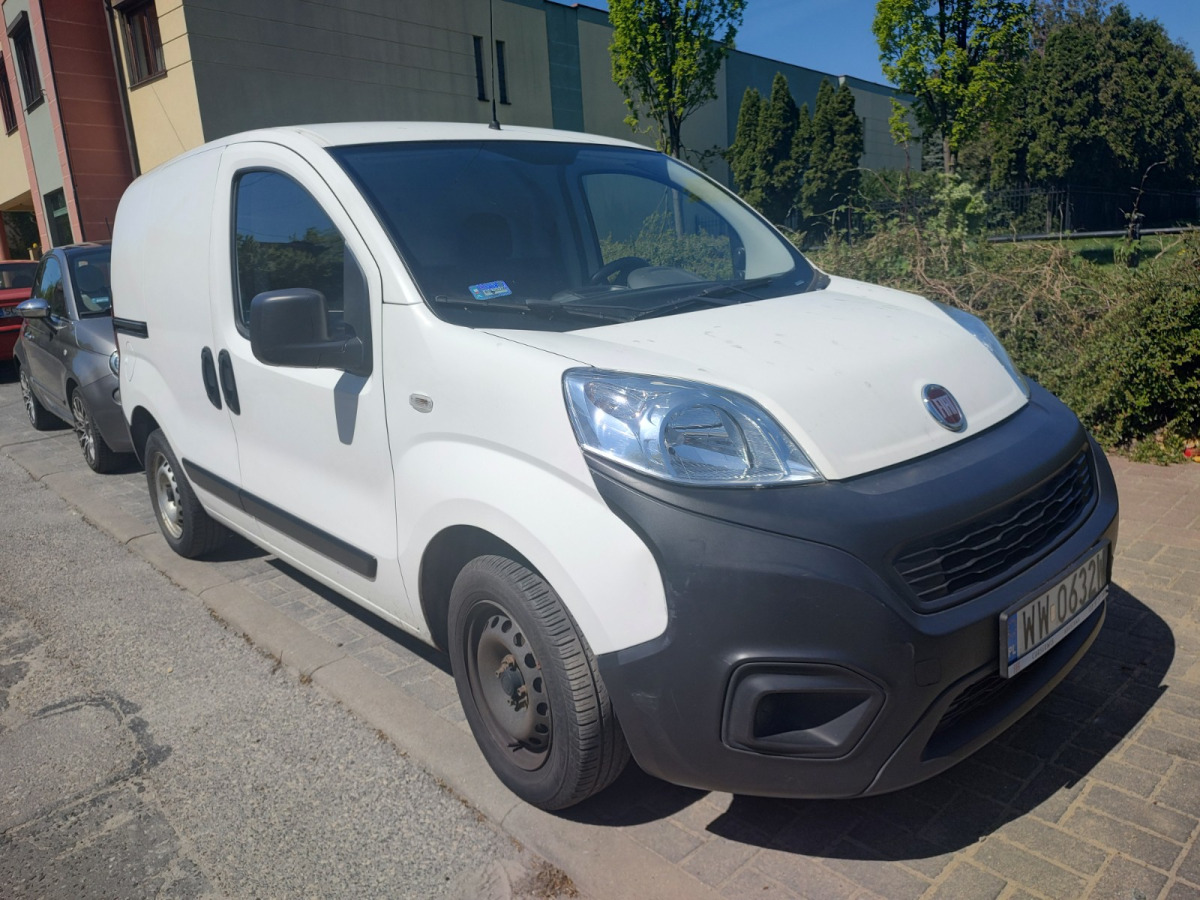 FIAT FIORINO FURGON BLASZAK - Fourgon utilitaire: photos 1 FIAT FIORINO FURGON BLASZAK - Fourgon utilitaire: photos 1