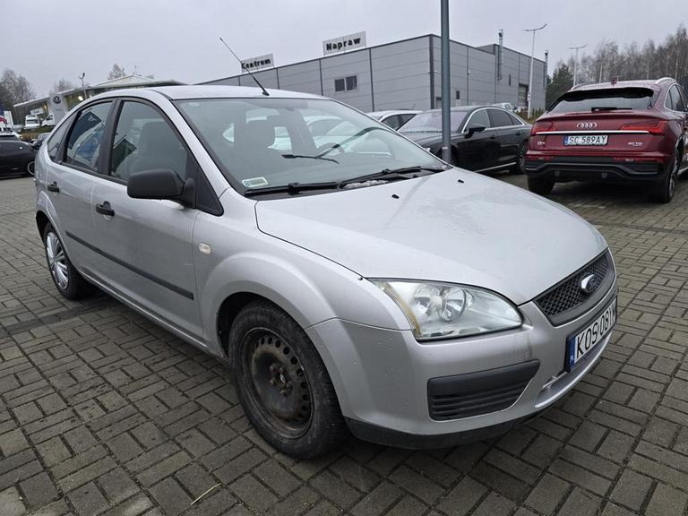 Voiture FORD FOCUS HATCHBACK: photos 1