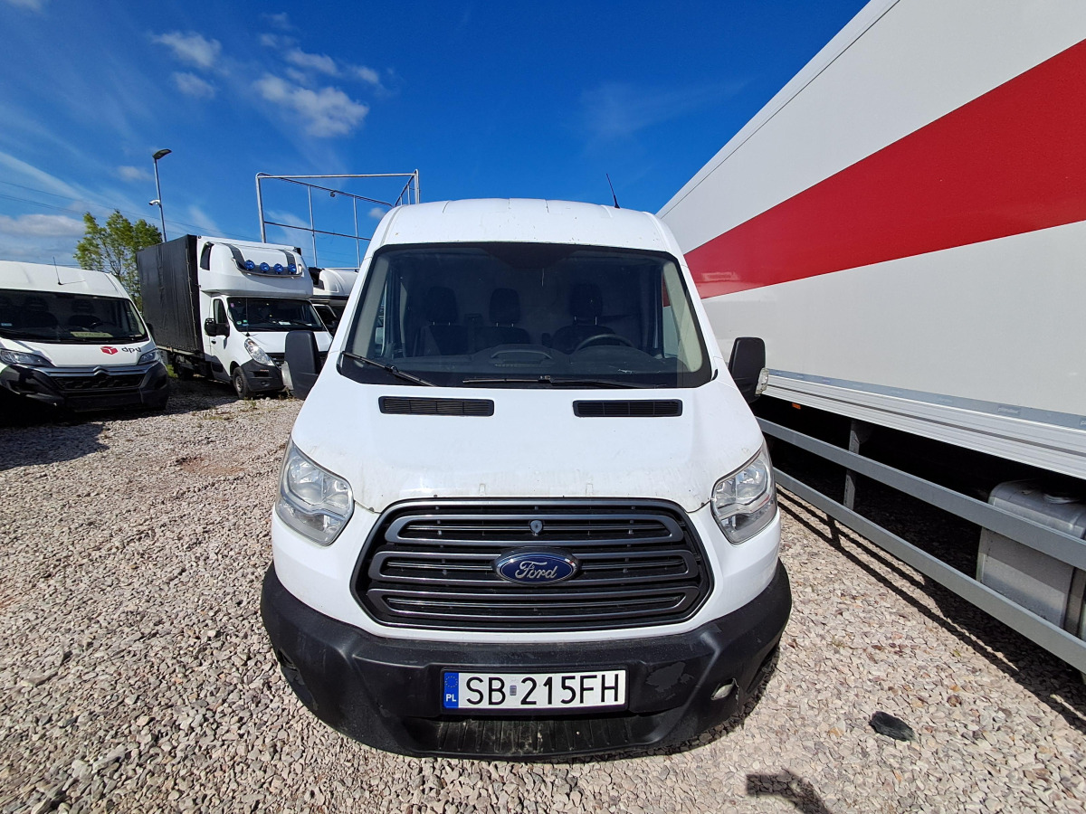 FORD TRANSIT FURGON BLASZAK - Fourgon utilitaire: photos 3 FORD TRANSIT FURGON BLASZAK - Fourgon utilitaire: photos 3