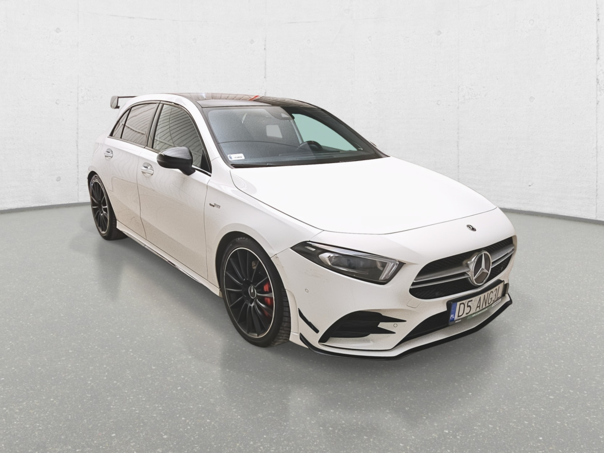Voiture à hayon MERCEDES BENZ AMG A 35 HATCHBACK: photos 1