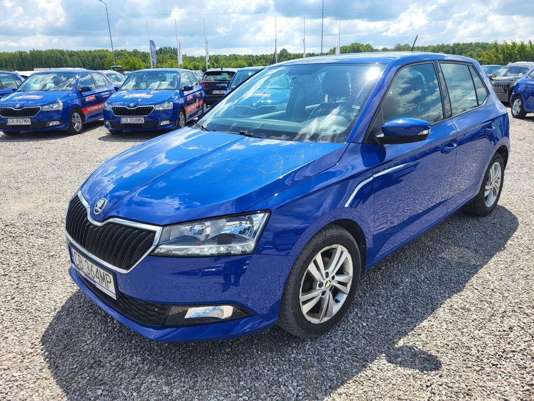 SKODA FABIA HATCHBACK - Voiture à hayon: photos 3 SKODA FABIA HATCHBACK - Voiture à hayon: photos 3