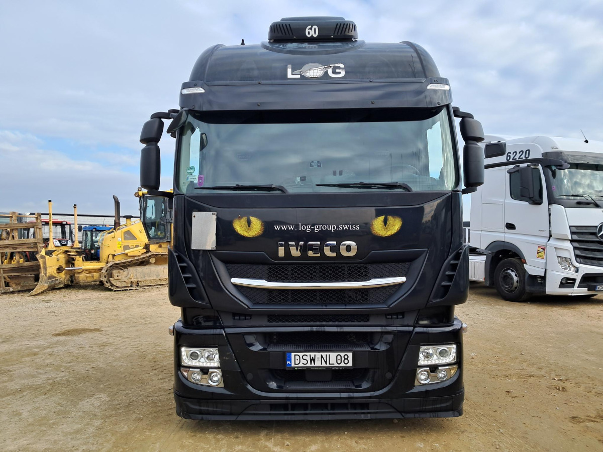 IVECO AS440T CIĄGNIK SIODŁOWY - Tracteur routier: photos 3 IVECO AS440T CIĄGNIK SIODŁOWY - Tracteur routier: photos 3