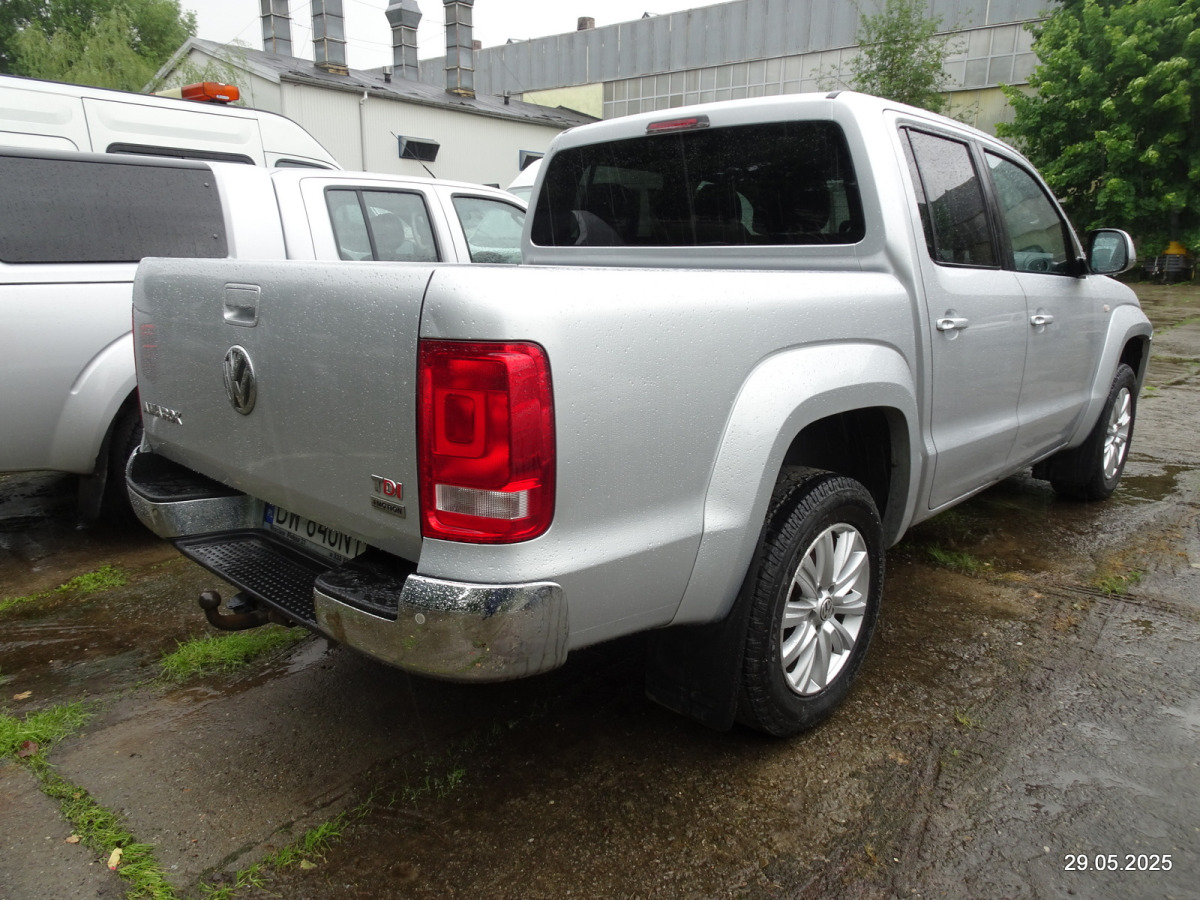 VOLKSWAGEN AMAROK PICK-UP - Pick-up: photos 5 VOLKSWAGEN AMAROK PICK-UP - Pick-up: photos 5