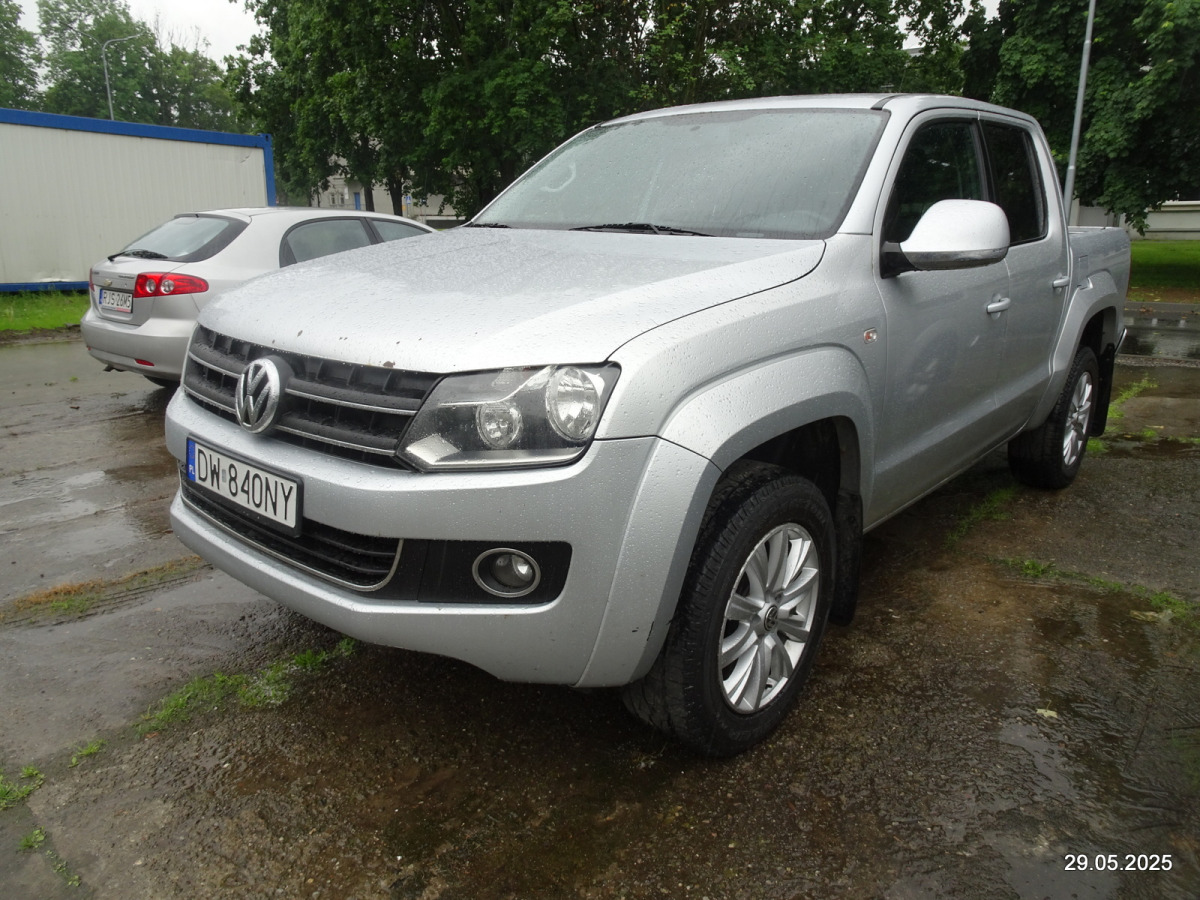 VOLKSWAGEN AMAROK PICK-UP - Pick-up: photos 2 VOLKSWAGEN AMAROK PICK-UP - Pick-up: photos 2