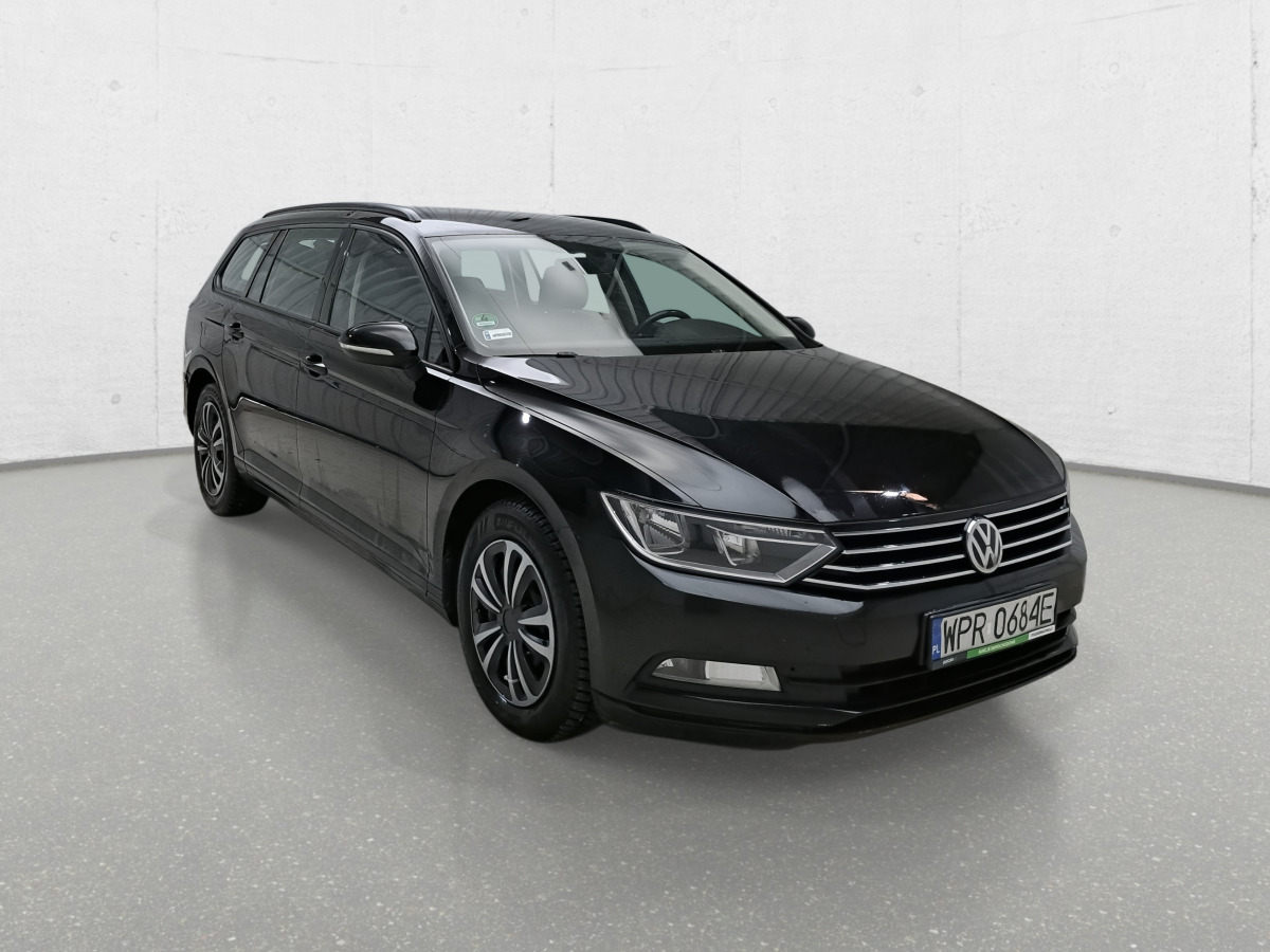 VOLKSWAGEN PASSAT KOMBI - Voiture: photos 2 VOLKSWAGEN PASSAT KOMBI - Voiture: photos 2