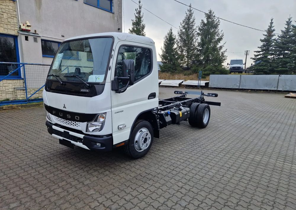 FUSO Canter 6S15 podwozie - Châssis cabine: photos 1 FUSO Canter 6S15 podwozie - Châssis cabine: photos 1