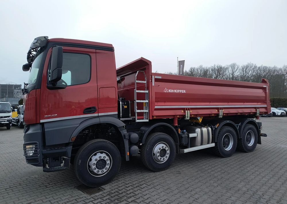Mercedes-Benz Arocs 4142 AK 8x6 3W Hydroburta - Camion benne: photos 2 Mercedes-Benz Arocs 4142 AK 8x6 3W Hydroburta - Camion benne: photos 2